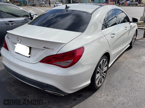 2018 Mercedes-Benz CLA 250 with VIN WDDSJ4GB0JN576847, listed as a Copart auction lot 42260174 with 81,678 mi miles and . Bid and sale history available at DreamBid. Image 4.