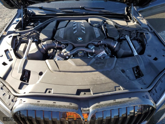 2021 BMW 7 Series 750i xDrive with VIN WBA7U2C04MCF23441, listed as a Copart auction lot 50615565 with 24,502 mi miles and Salvage Title. Bid and sale history available at carsss.com. Image 13.