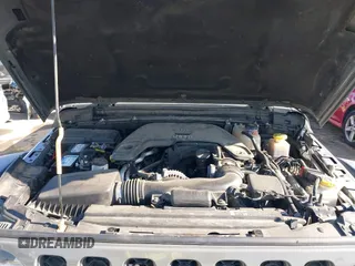 2020 Jeep Gladiator Rubicon with VIN 1C6JJTBG6LL149469, listed as a IAAI auction lot 42224826 with 58,870 mi miles and . Bid and sale history available at DreamBid. Image 10.