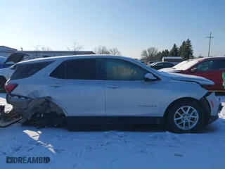 2022 Chevrolet Equinox LT with VIN 3GNAXUEV5NS105930, listed as a IAAI auction lot 41539887 with 46,506 mi miles. Bid and sale history available at carsss.com. Image 13.