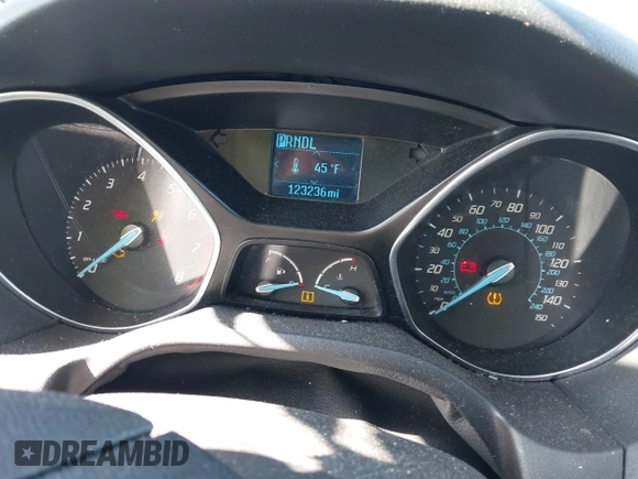 2012 Ford Focus SE with VIN 1FAHP3K27CL104556, listed as a IAAI auction lot 42065766 with 123,236 mi miles and . Bid and sale history available at carsss.com. Image 7.