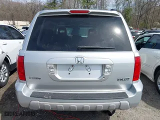 2005 Honda Pilot EX-L with RES with VIN 2HKYF18605H562586, listed as a IAAI auction lot 41826755 with 298,051 mi miles. Bid and sale history available at carsss.com. Image 16.