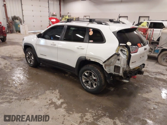 2019 Jeep Cherokee Trailhawk with VIN 1C4PJMBX4KD390061, listed as a IAAI auction lot 42007112 with 72,227 mi miles and . Bid and sale history available at DreamBid. Image 3.