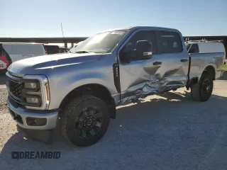 2024 Ford Super Duty F-250 SRW XL with VIN 1FT8W2BA5REC59750, listed as a Copart auction lot 48679475 with 2,724 mi miles and Salvage Title. Bid and sale history available at carsss.com. Image 1.