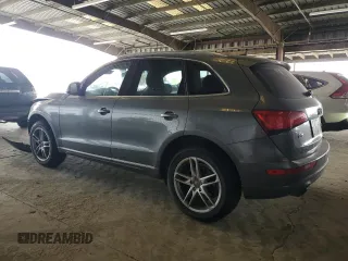 2014 Audi Q5 Premium Plus with VIN WA1LFAFP8EA060500, listed as a Copart auction lot 62337165 with 97,598 mi miles and Salvage title. Bid and sale history available at DreamBid. Image 2.