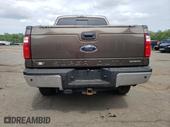 2016 Ford F-250 XLT z VIN 1FT7X2B67GEC09093, wystawiony jako Copart lot #61000935 z przebiegiem 193 934 mil mil oraz Szkoda całkowita • Salvage title. Historia ofert i sprzedaży dostępna na DreamBid. Obrazek 6.