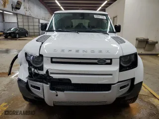 2024 Land Rover Defender S with VIN SALEJ7EX4R2283949, listed as a Copart auction lot 83841744 with 9,824 mi miles and Salvage Title. Bid and sale history available at carsss.com. Image 5.
