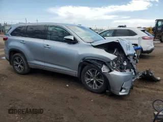 2017 Toyota Highlander LE z VIN 5TDBZRFH9HS436175, wystawiony jako Copart lot #58738425 z przebiegiem 142 786 mil mil oraz Szkoda całkowita • Salvage title. Historia ofert i sprzedaży dostępna na DreamBid. Obrazek 4.