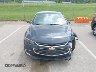 2016 Chevrolet Malibu LS z VIN 1G1ZB5ST9GF278692, wystawiony jako IAAI lot #42369208 z przebiegiem 148 195 mil mil oraz . Historia ofert i sprzedaży dostępna na DreamBid. Obrazek 12.
