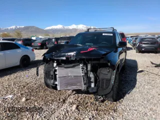 2022 Jeep Grand Cherokee Trailhawk with VIN 1C4RJHCG1N8574207, listed as a Copart auction lot 52789925 with 31,549 mi miles and Salvage title. Bid and sale history available at DreamBid. Image 14.