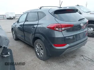 2016 Hyundai Tucson Sport with VIN KM8J33A26GU189300, listed as a IAAI auction lot 41372422 with 94,848 mi miles. Bid and sale history available at carsss.com. Image 3.