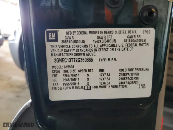 2002 Chevrolet Avalanche with VIN 3GNEC13T72G360865, listed as a Copart auction lot 54077115 with 201,031 mi miles and Clean Title. Bid and sale history available at carsss.com. Image 12.