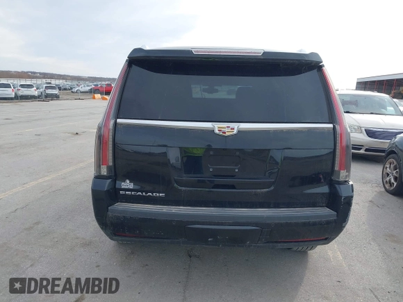 2016 Cadillac Escalade z VIN 1GYS4AKJ5GR411967, wystawiony jako IAAI lot #41848021 z przebiegiem 120 579 mil mil oraz . Historia ofert i sprzedaży dostępna na DreamBid. Obrazek 16.