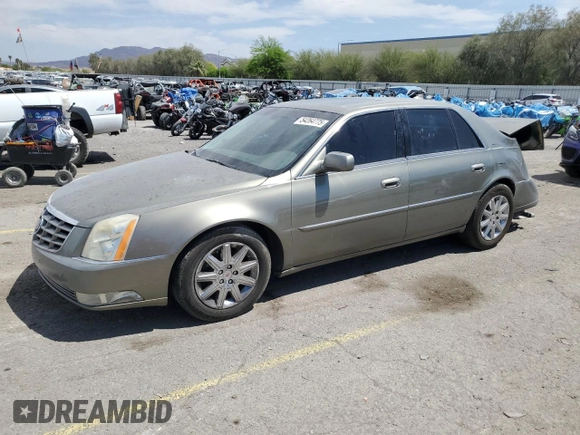 2011 Cadillac DTS Premium Collection z VIN 1G6KH5E65BU119804, wystawiony jako Copart lot #54264775 z przebiegiem 138 454 mil mil oraz Szkoda całkowita • Salvage title. Historia ofert i sprzedaży dostępna na DreamBid. Obrazek 1.