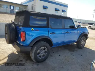2024 Ford Bronco Big Bend z VIN 1FMDE7BH9RLB50114, wystawiony jako Copart lot #52157635 z przebiegiem 1 002 mil mil oraz Szkoda całkowita • Salvage title. Historia ofert i sprzedaży dostępna na DreamBid. Obrazek 3.