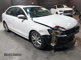 2012 Volkswagen Jetta SE с VIN 3VWDP7AJ2CM393205, выставлен на аукционе IAAI как лот 42003328 с пробегом 146 645 миль миль и . История ставок и продаж доступна на DreamBid. Изображение 1.