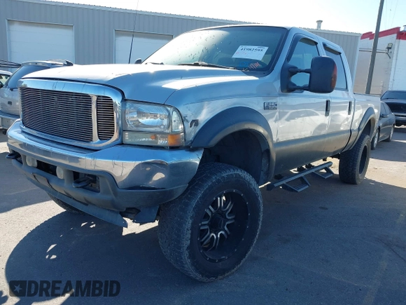 2003 Ford Super Duty F-250 XL with VIN 1FTNW21S83EB65527, listed as a IAAI auction lot 41982595 with 229,768 mi miles. Bid and sale history available at carsss.com. Image 17.