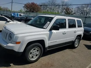 2017 Jeep Patriot Sport z VIN 1C4NJPBA1HD207762, wystawiony jako Copart lot #53863095 z przebiegiem 78 229 mil mil oraz Szkoda całkowita • Salvage title. Historia ofert i sprzedaży dostępna na DreamBid. Obrazek 14.