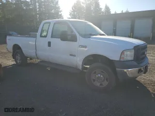 2006 Ford Super Duty F-250 XL with VIN 1FTSX21P06EC40690, listed as a Copart auction lot 44842845 with 199,100 mi miles and Clean Title. Bid and sale history available at carsss.com. Image 4.