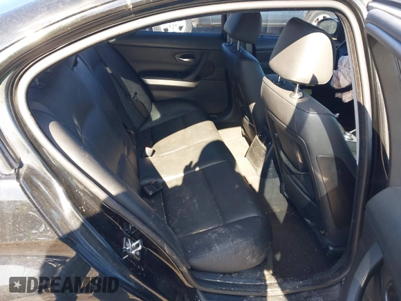 2008 BMW 3 Series 335i with VIN WBAVB73528KY63282, listed as a IAAI auction lot 42059271 with 142,629 mi miles and . Bid and sale history available at DreamBid. Image 8.