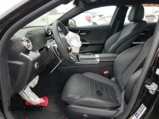 2024 Mercedes-Benz C 300 z VIN W1KAF4GB9RR186766, wystawiony jako Copart lot #52148605 z przebiegiem 13 766 mil mil oraz Szkoda całkowita • Salvage title. Historia ofert i sprzedaży dostępna na DreamBid. Obrazek 7.