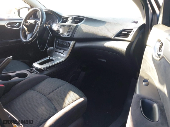 2015 Nissan Sentra S with VIN 3N1AB7AP4FY372638, listed as a IAAI auction lot 42004029 with 152,466 mi miles. Bid and sale history available at carsss.com. Image 5.