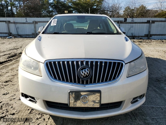 2013 Buick LaCrosse Premium 1 with VIN 1G4GF5E31DF213311, listed as a Copart auction lot 44658475 with 110,675 mi miles and Salvage Title. Bid and sale history available at carsss.com. Image 5.