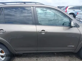 2012 Toyota RAV4 Limited с VIN 2T3DF4DV7CW196161, выставлен на аукционе IAAI как лот 42469616 с пробегом 256 251 миль миль и . История ставок и продаж доступна на DreamBid. Изображение 14.