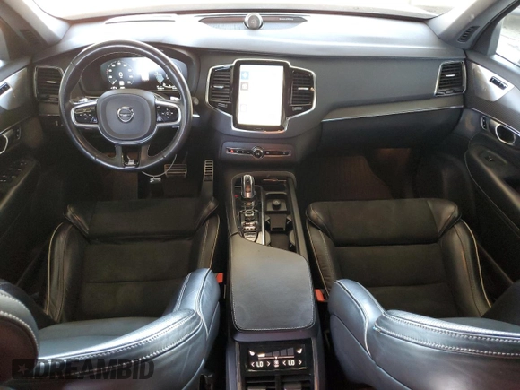 2017 Volvo XC90 R-Design with VIN YV4BC0PM3H1170168, listed as a Copart auction lot 61687725 with 88,876 mi miles and Salvage title. Bid and sale history available at DreamBid. Image 8.