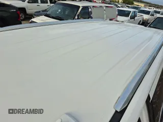2023 Chevrolet Tahoe LS z VIN 1GNSKMKD7PR111426, wystawiony jako IAAI lot #42715629 z przebiegiem 31 700 mil mil oraz . Historia ofert i sprzedaży dostępna na DreamBid. Obrazek 1.