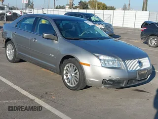 2008 Mercury Milan Premier with VIN 3MEHM08138R615043, listed as a IAAI auction lot 41455782 with 44,938 mi miles. Bid and sale history available at carsss.com. Image 1.