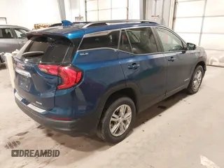 2021 GMC Terrain SLE z VIN 3GKALTEV5ML368091, wystawiony jako IAAI lot #42270275 z przebiegiem 59 442 mil mil oraz . Historia ofert i sprzedaży dostępna na DreamBid. Obrazek 4.