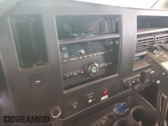 2016 Chevrolet Express Cargo with VIN 1GCWGAFF3G1224195, listed as a IAAI auction lot 42819269 with 87,490 mi miles and . Bid and sale history available at DreamBid. Image 27.