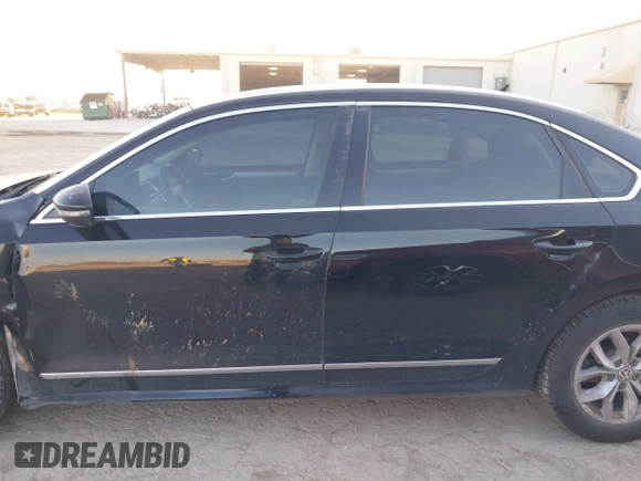 2016 Volkswagen Passat 1.8T R-Line w/Comfort Pkg with VIN 1VWAS7A33GC018434, listed as a IAAI auction lot 41770301 with 151,169 mi miles. Bid and sale history available at carsss.com. Image 14.