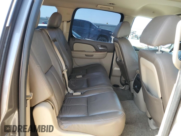 2012 GMC Yukon XL SLE with VIN 1GKS1HE01CR262708, listed as a Copart auction lot 48419475 with 258,234 mi miles and Salvage Title. Bid and sale history available at carsss.com. Image 11.
