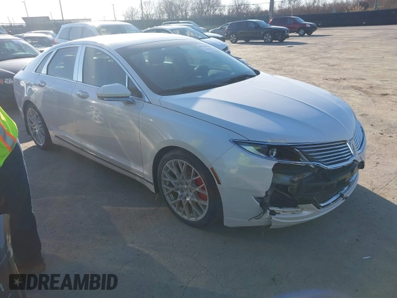 2016 Lincoln MKZ z VIN 3LN6L2JK8GR624664, wystawiony jako IAAI lot #41774444 z przebiegiem 106 695 mil mil oraz . Historia ofert i sprzedaży dostępna na DreamBid. Obrazek 1.