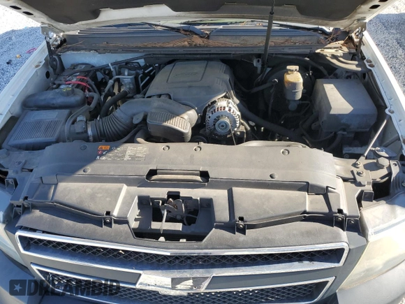 2011 Chevrolet Suburban LT with VIN 1GNSCJE00BR264551, listed as a Copart auction lot 77248984 with 225,092 mi miles and Clean Title. Bid and sale history available at carsss.com. Image 12.