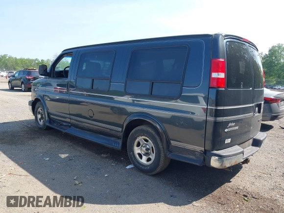 2003 Chevrolet Express Passenger z VIN 1GBFG15X731183644, wystawiony jako IAAI lot #42412871 z przebiegiem 162 202 mil mil oraz . Historia ofert i sprzedaży dostępna na DreamBid. Obrazek 3.