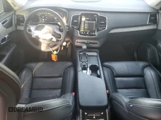 2022 Volvo XC90 Inscription with VIN YV4A221L5N1858808, listed as a Copart auction lot 74584894 with 29,330 mi miles and Salvage title. Bid and sale history available at DreamBid. Image 8.