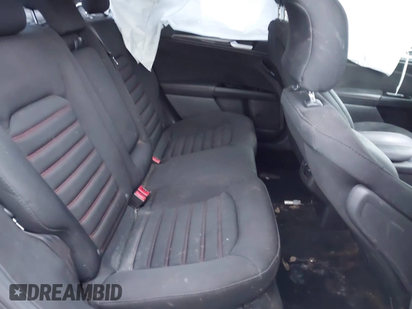 2016 Ford Fusion SE with VIN 3FA6P0HD4GR289638, listed as a IAAI auction lot 40920954 with 130,890 mi miles and . Bid and sale history available at DreamBid. Image 8.