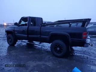 1999 Dodge Ram 2500 with VIN 1B7KF2367XJ653030, listed as a Copart auction lot 87110154 with 0 mi miles and Salvage Title. Bid and sale history available at carsss.com. Image 2.