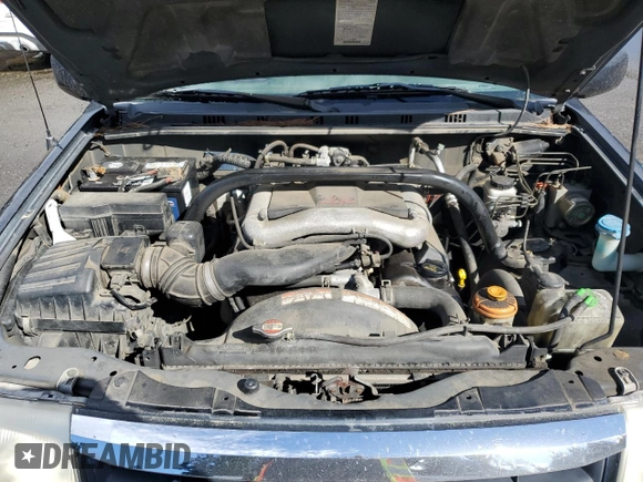 2003 Suzuki XL7 Touring with VIN JS3TX92V234112867, listed as a Copart auction lot 52365945 with 235,204 mi miles and Clean title. Bid and sale history available at DreamBid. Image 12.