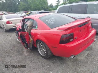 2002 Ford Mustang GT Deluxe с VIN 1FAFP42X02F106803, выставлен на аукционе IAAI как лот 42293024 с пробегом Не указан миль и . История ставок и продаж доступна на DreamBid. Изображение 3.