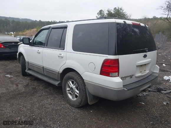 2003 Ford Expedition Special Service with VIN 1FMRU15W23LA40139, listed as a IAAI auction lot 41786965 with 1 mi miles. Bid and sale history available at carsss.com. Image 3.