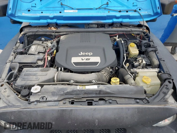 2015 Jeep Wrangler Unlimited Sport with VIN 1C4BJWDG1FL726599, listed as a Copart auction lot 57483935 with 112,067 mi miles and Clean title. Bid and sale history available at DreamBid. Image 11.