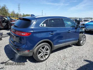 2019 Lincoln MKC Reserve with VIN 5LMCJ3D95KUL16051, listed as a Copart auction lot 46465545 with 67,760 mi miles and Salvage Title. Bid and sale history available at carsss.com. Image 3.