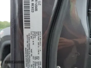 2024 Jeep Compass Latitude z VIN 3C4NJDBN8RT120485, wystawiony jako Copart lot #57960485 z przebiegiem 7 677 mil mil oraz Szkoda całkowita • Salvage title. Historia ofert i sprzedaży dostępna na DreamBid. Obrazek 13.