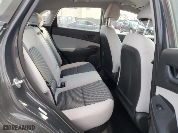 2023 Hyundai Kona SE with VIN KM8K22AB1PU019542, listed as a Copart auction lot 88978355 with 9,103 mi miles and Salvage Title. Bid and sale history available at carsss.com. Image 10.