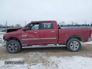 2015 Ram 2500 Big Horn с VIN 3C6UR5DL0FG632274, выставлен на аукционе IAAI как лот 41363925 с пробегом 121 412 миль миль и . История ставок и продаж доступна на DreamBid. Изображение 14.
