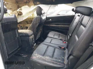 2023 Dodge Durango GT z VIN 1C4RDJDGXPC582271, wystawiony jako IAAI lot #42030003 z przebiegiem 25 380 mil mil oraz . Historia ofert i sprzedaży dostępna na DreamBid. Obrazek 5.